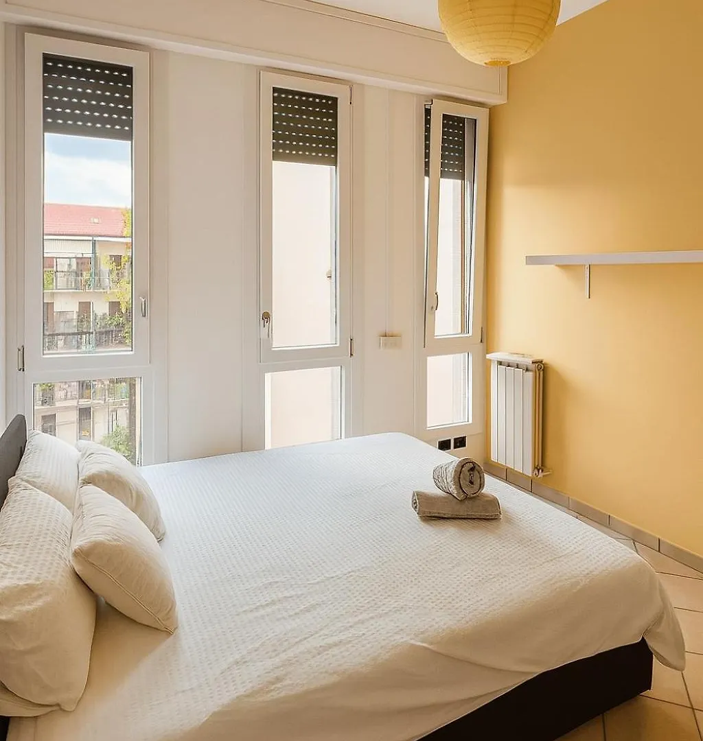 Mivo Apartment Porta Romana M3 - 8 Minutes From Duomo And 250M From Metro Lodi Mediolan